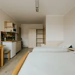 Oskar ホームステイ *