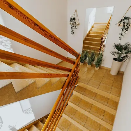 Oskar ホームステイ