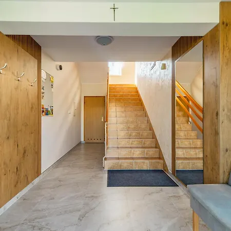 Oskar Homestay szállás *