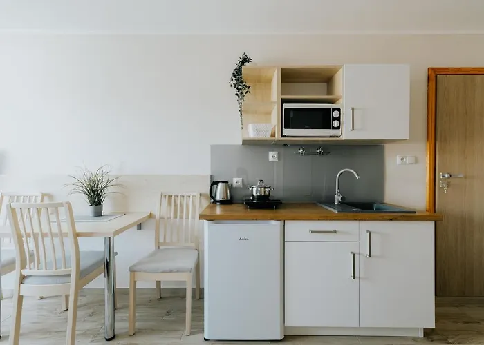 Oskar Homestay szállás *